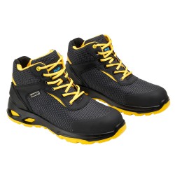 Bota Seguridad Maurer S3 Modelo Amerina Antideslizante con Suela Resistente a los Hidrocarburos. Talla 39.