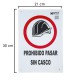 Cartel Prohibido Pasar Sin Casco 21 x 30 (Alt) cm.